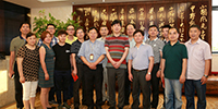 宁波市建筑装饰行业协会考察团莅临宝鹰集团考察交流